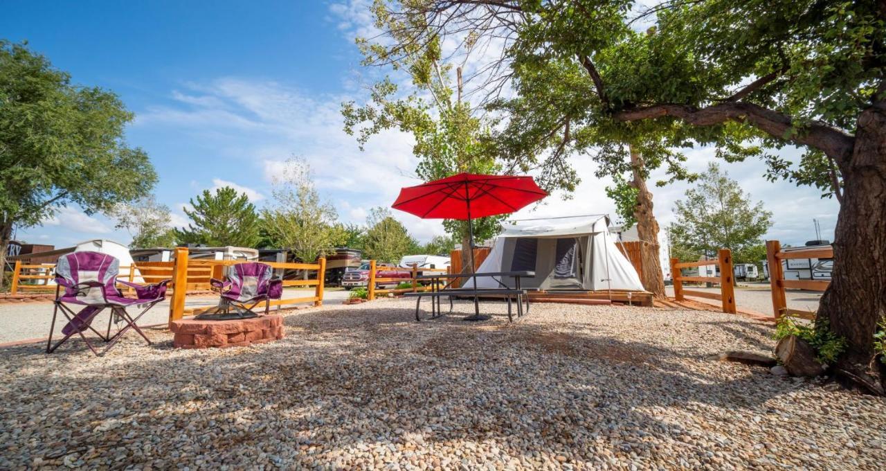 Funstays Glamping Setup Tent In Rv Park #2 Ok-T2 โมอาบ ภายนอก รูปภาพ